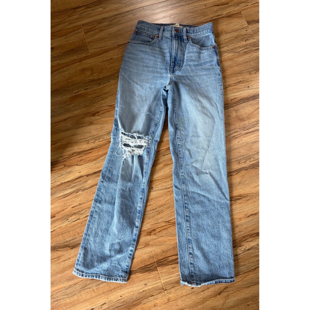 Madewell The Perfect Vintage Straight Jean Light Wash Distressed Blue Denim 24